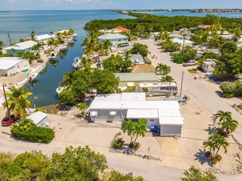 59733 Paradise Pl, Marathon, FL 33050