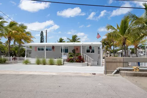 705 25th St, Marathon, FL 33050 photo 4