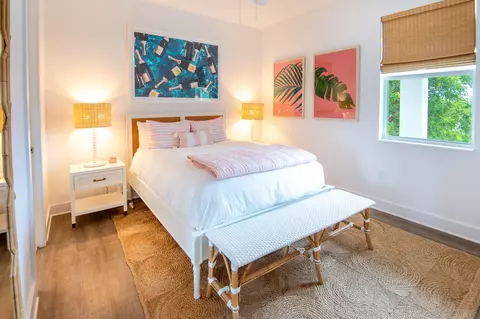 Bedroom - 132 Coco Plum Dr, Marathon, FL 33050 photo 5 of 6