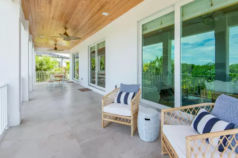 Exterior - 132 Coco Plum Dr, Marathon, FL 33050 photo 4 of 18