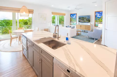 132 Coco Plum Dr, Marathon, FL 33050