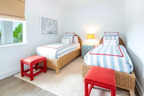 Bedroom - 132 Coco Plum Dr, Marathon, FL 33050 photo 4 of 6