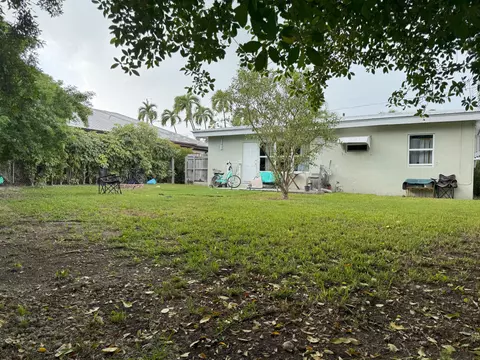 3718 Cindy Ave, Key West, FL 33040 photo 2