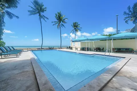 1500 Atlantic Blvd #304, Key West, FL 33040