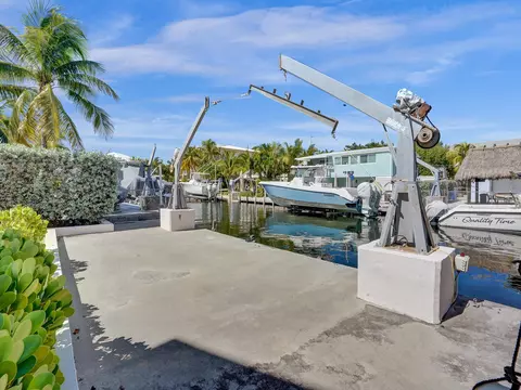 Exterior - 154 Dubonnet Rd, Tavernier, FL 33070 photo 15 of 28