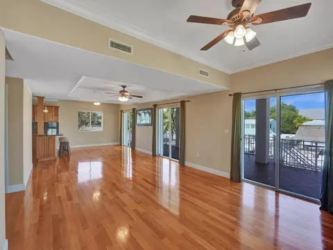 Living - 154 Dubonnet Rd, Tavernier, FL 33070 photo 1 of 5