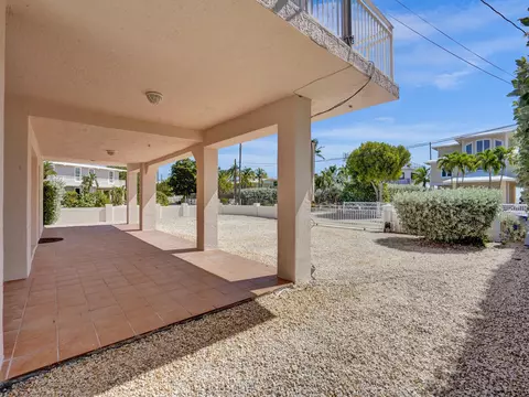 Exterior - 154 Dubonnet Rd, Tavernier, FL 33070 photo 11 of 28