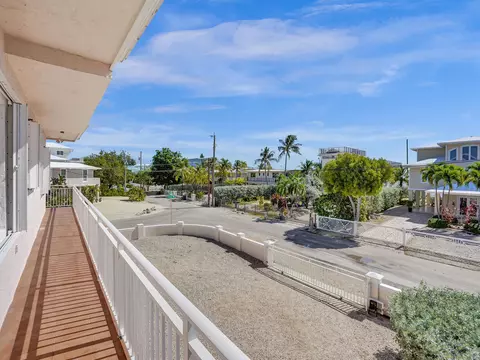 View/Area - 154 Dubonnet Rd, Tavernier, FL 33070 photo 12 of 15