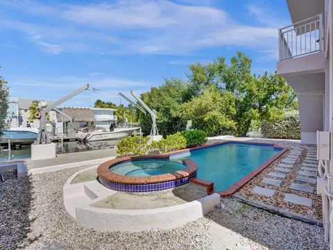 Exterior - 154 Dubonnet Rd, Tavernier, FL 33070 photo 27 of 28