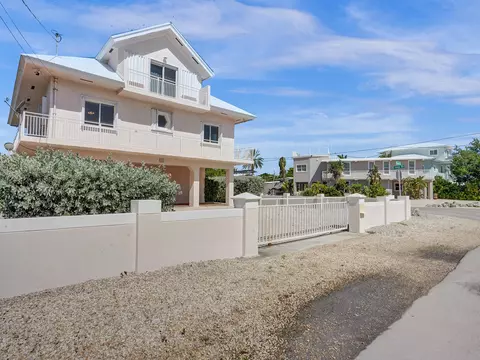 View/Area - 154 Dubonnet Rd, Tavernier, FL 33070 photo 13 of 15