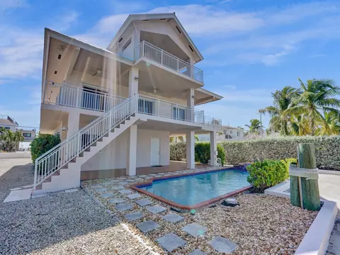 Exterior - 154 Dubonnet Rd, Tavernier, FL 33070 photo 25 of 28