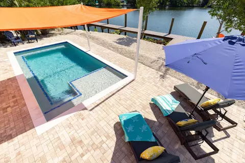 1525 Harbor Dr, Marathon, FL 33050 photo 6