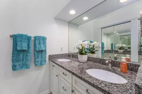 471 8th St #KEY colony, Key Colony Beach, FL 33051 photo 17