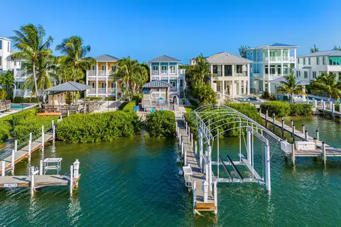 236 Pescayo Ave, Marathon, FL 33050