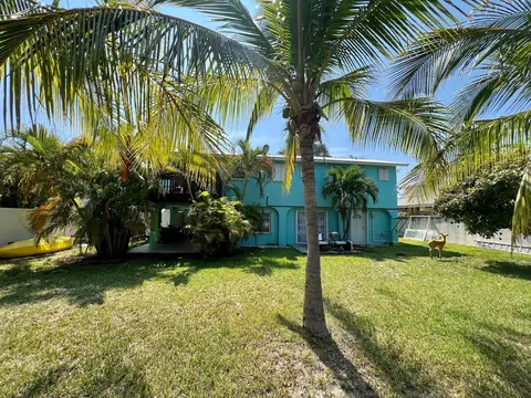 2 Tamarind Dr, Key West, FL 33040 photo 3