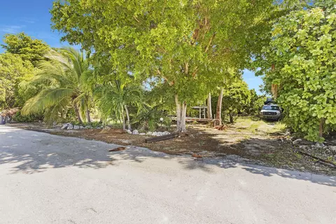 E Avenue, Marathon, FL 33050 photo 9