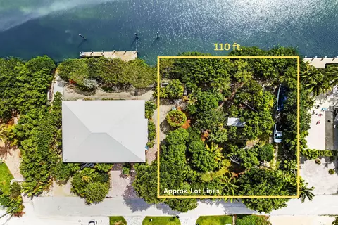 E Avenue, Marathon, FL 33050 photo 2