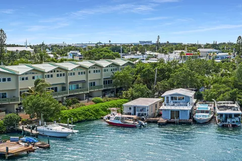 13 Mccoy Cir #13, Key West, FL 33040