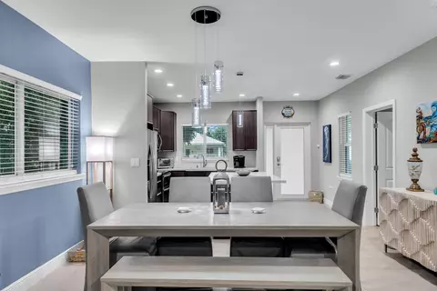 Dining - 2 Sunset Rd, Key Largo, FL 33037 photo 2 of 2