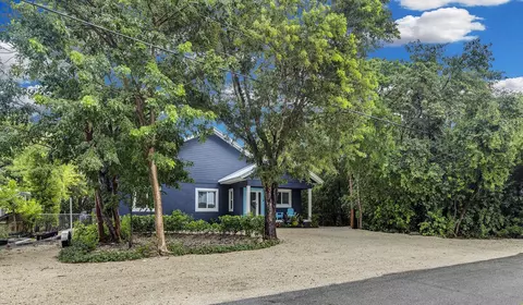 2 Sunset Rd, Key Largo, FL 33037