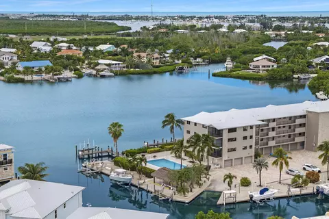 227 S Anglers Dr #401, Marathon, FL 33050