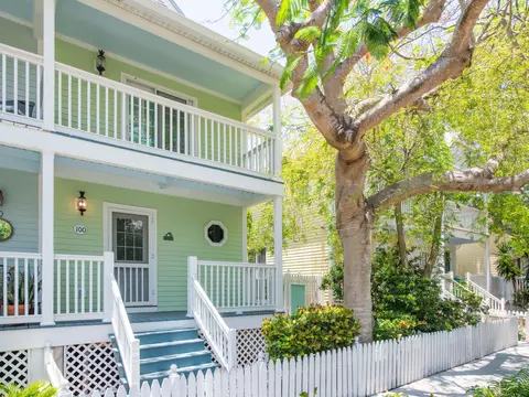 100 Golf Club Dr, Key West, FL 33040