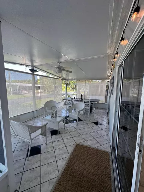 906 S Emerald Dr, Key Largo, FL 33037 photo 11