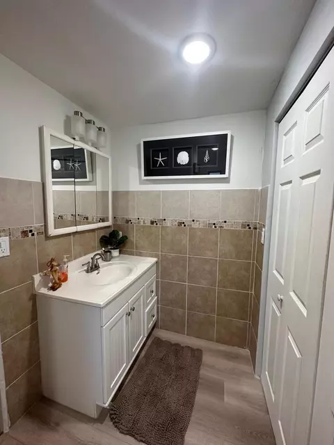 906 S Emerald Dr, Key Largo, FL 33037 photo 8
