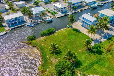 31146 Atlantis Dr, Big Pine Key, FL 33043 photo 28