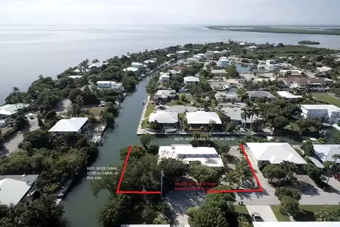 21082 E 6th Ave, Cudjoe Key, FL 33042
