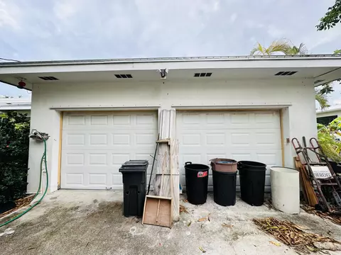 Exterior - 21082 E 6th Ave, Cudjoe Key, FL 33042 photo 2 of 2