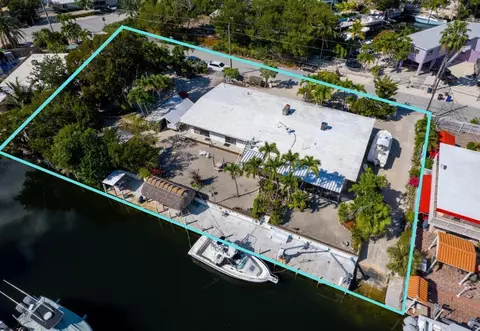 200 Pueblo 3 Lots St, Tavernier, FL 33070