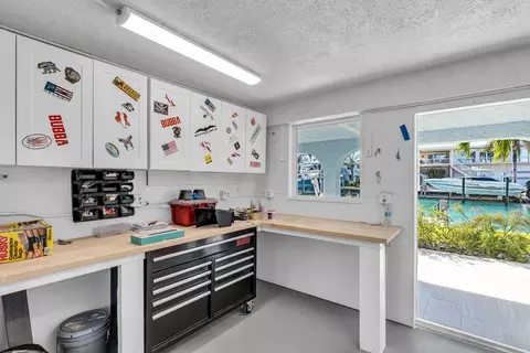 352 E Seaview Dr, Duck Key, FL 33050 photo 43