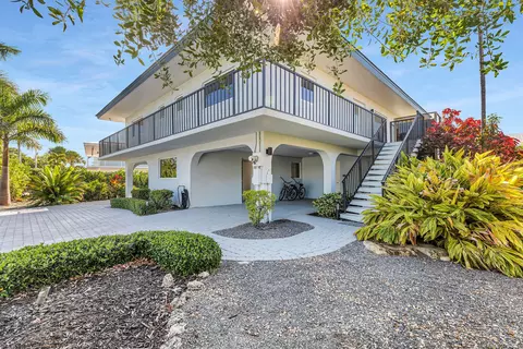 352 E Seaview Dr, Duck Key, FL 33050 photo 52