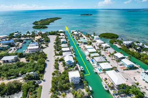 1312 Ocean Dr, Summerland Key, FL 33042