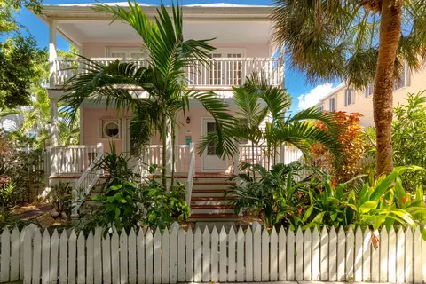 105 Golf Club Dr, Key West, FL 33040