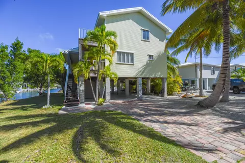 113 Galleon Ln, Cudjoe Key, FL 33042