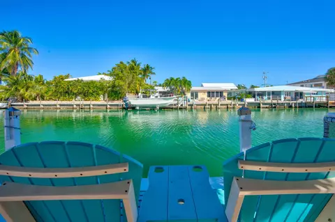 590 11th St, Key Colony, FL 33051