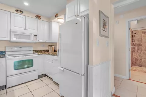 201 9th St #KEY colony, Key Colony Beach, FL 33051 photo 15