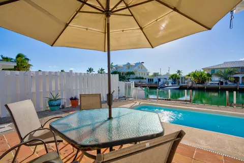 201 9th St #KEY colony, Key Colony Beach, FL 33051 photo 3