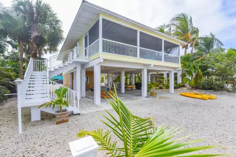 30891 Granada Ave, Big Pine Key, FL 33043