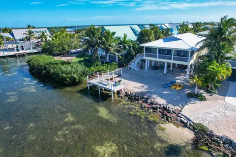30891 Granada Ave, Big Pine Key, FL 33043 photo 2