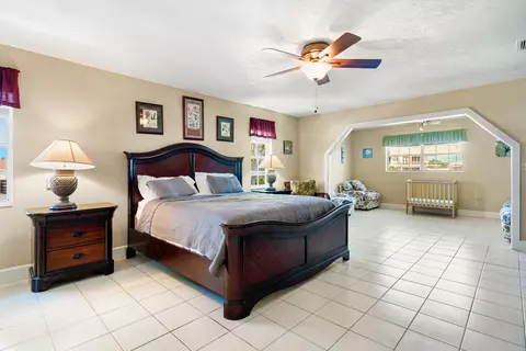 Bedroom - 239 Atlantic Blvd, Key Largo, FL 33037 photo 8 of 11
