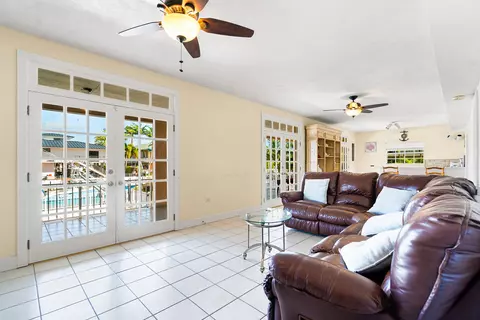 Living - 239 Atlantic Blvd, Key Largo, FL 33037 photo 5 of 5