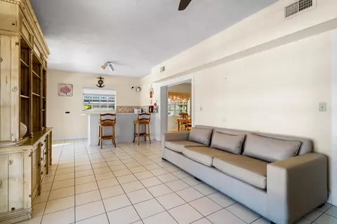 Kitchen - 239 Atlantic Blvd, Key Largo, FL 33037 photo 2 of 5