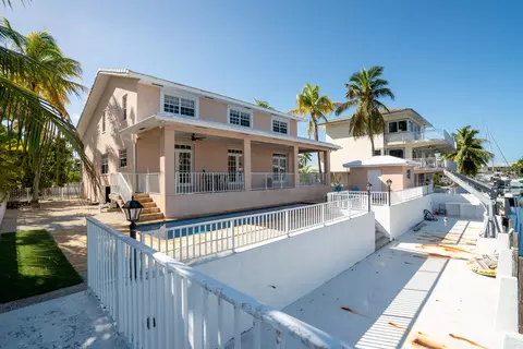 Exterior - 239 Atlantic Blvd, Key Largo, FL 33037 photo 5 of 6
