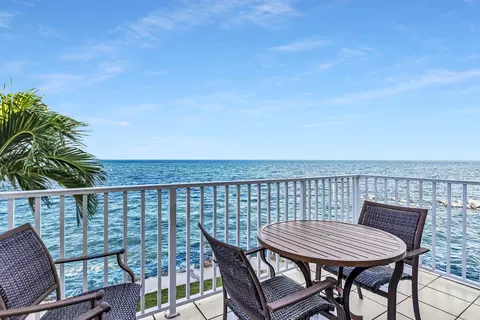 88540 Overseas Hwy #701, Tavernier, FL 33070