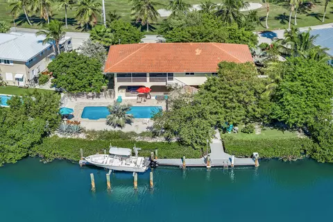 2697 Sombrero Blvd, Marathon, FL 33050