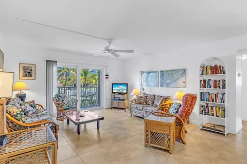 1101 W Ocean Dr #30, Key Colony Beach, FL 33051