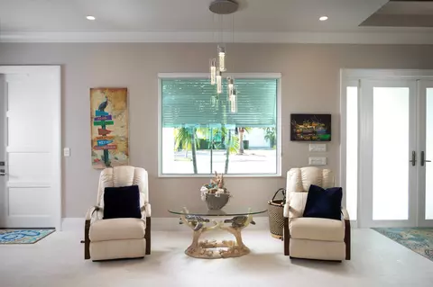 Living - 126 Mockingbird Ln, Marathon, FL 33050 photo 1 of 4